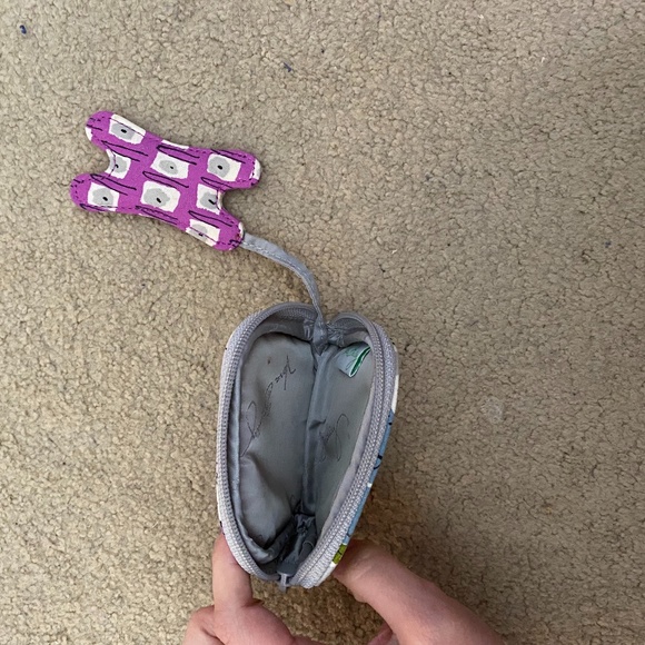 Vera Bradley ear phone case and organizer pouch - Picture 3 of 4